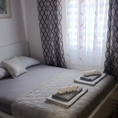 Appartement Red Roof Old Town Bas Carsija Free Parking *